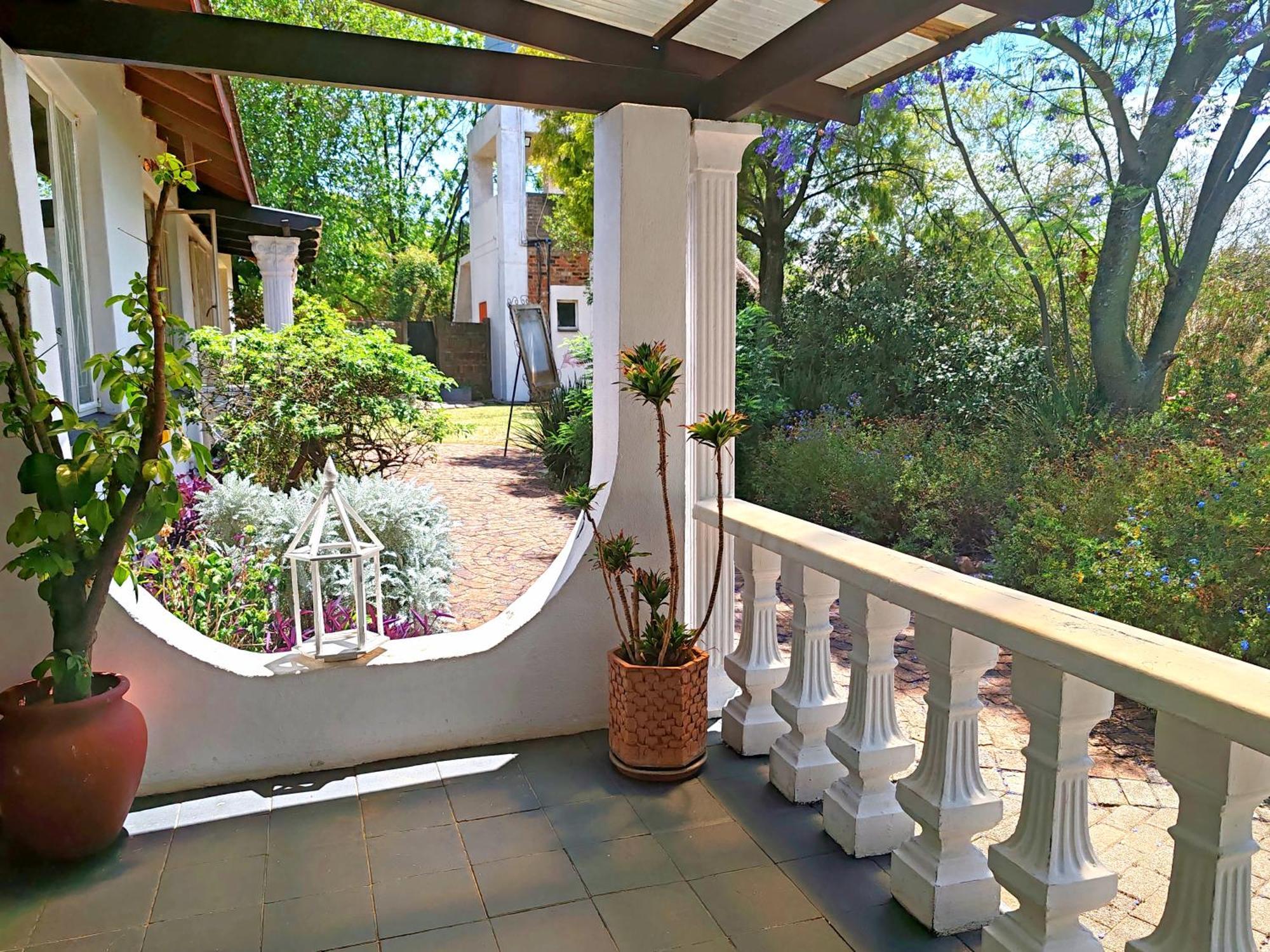 Sun And Stars Hotel Benoni Exterior photo